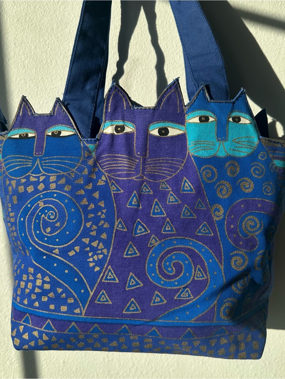 Laurel Burch // Blue and Teal Cat-Print zipper top Tote